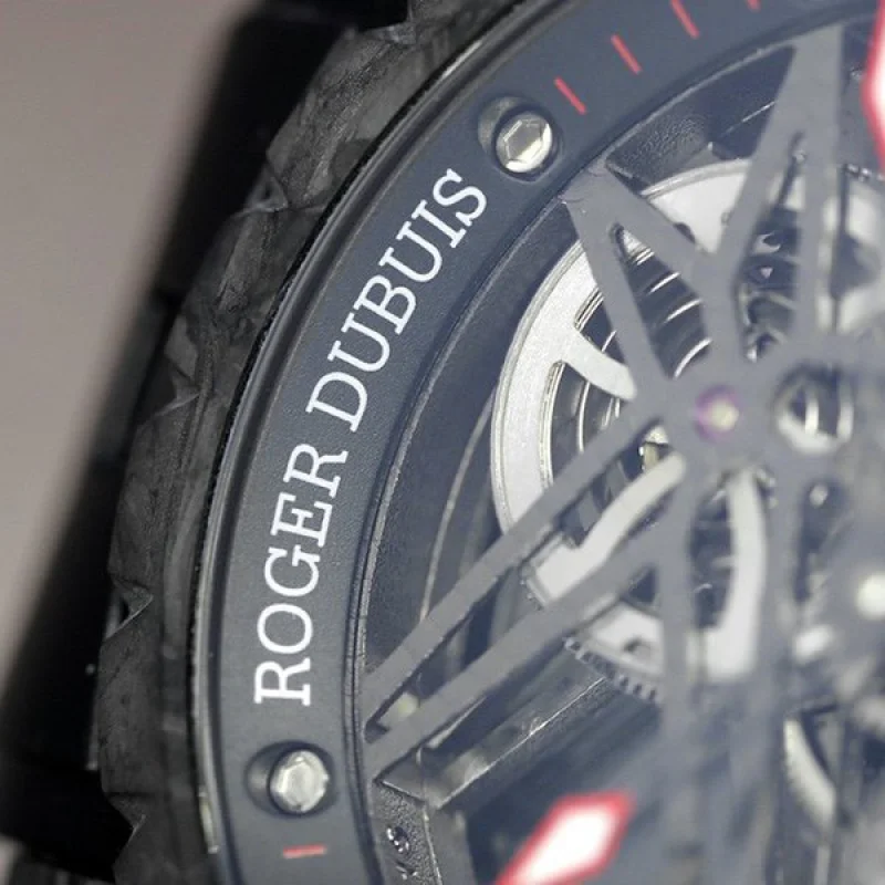 入手困難 ロジェデュブイ 偽物 エクスカリバー スパイダー チタン 45MM rof39427