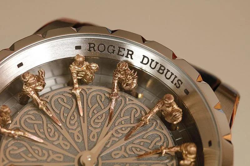 超話題!ロジェデュブイ ナイツ オブ ザ ラウンドテーブル ダマスカスチタン 偽物 シルバー 45MM roj24159