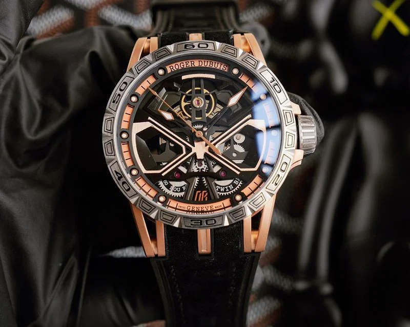 日本未入荷ロジェデュブイ エクスカリバー スパイダーウラカン 偽物 自動巻き 約46MM roo62623
