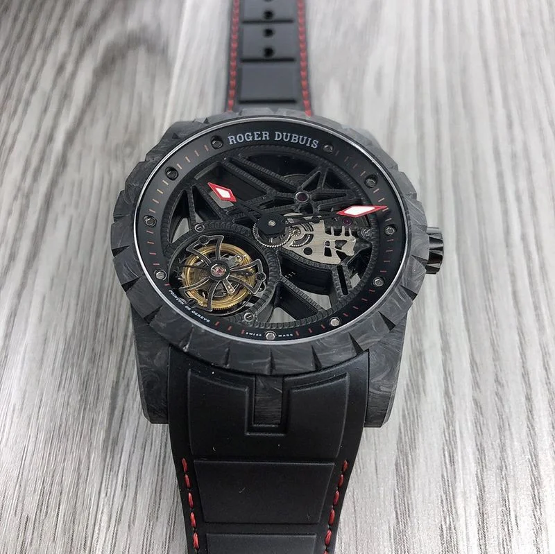 ★関税/送料込★ロジェデュブイ 偽物 エクスカリバー スパイダー カーボン 42MM rop39693
