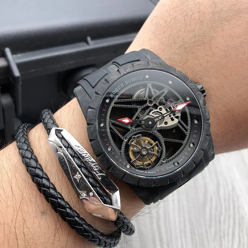 ★関税/送料込★ロジェデュブイ 偽物 エクスカリバー スパイダー カーボン 42MM rop39693