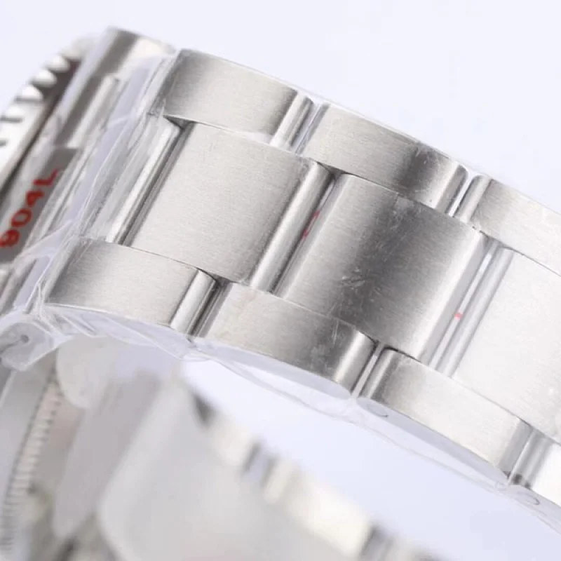 世界中で大人気♪ロレックス サブマリーナ デイト41mm コピー ホワイトゴールド メンズ 自動巻き 126619LB