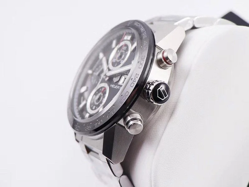 人気急上昇 タグホイヤー カレラ 偽物 スケルトン 文字盤 ステンレス メンズ 腕時計 43 mm TAi22171