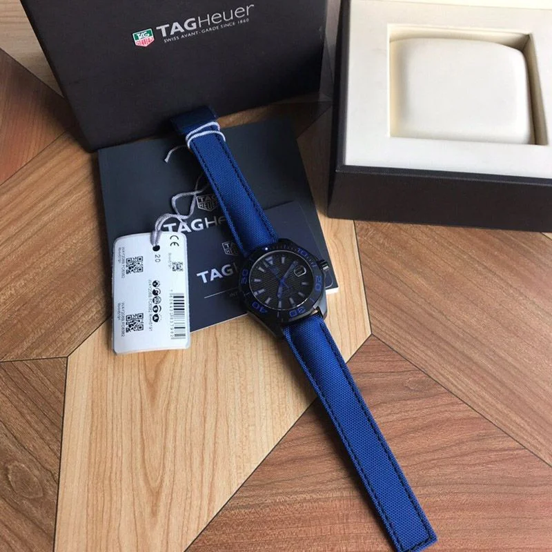 【日本未発売】タグ ホイヤー アクアレーサー 偽物自動巻き ブルー WAY208B.FC6382