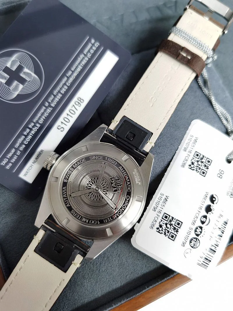 超話題!タグホイヤー オータヴィア コピー 自動巻ウォッチ - 直径 42mm WBE5116.FC8266