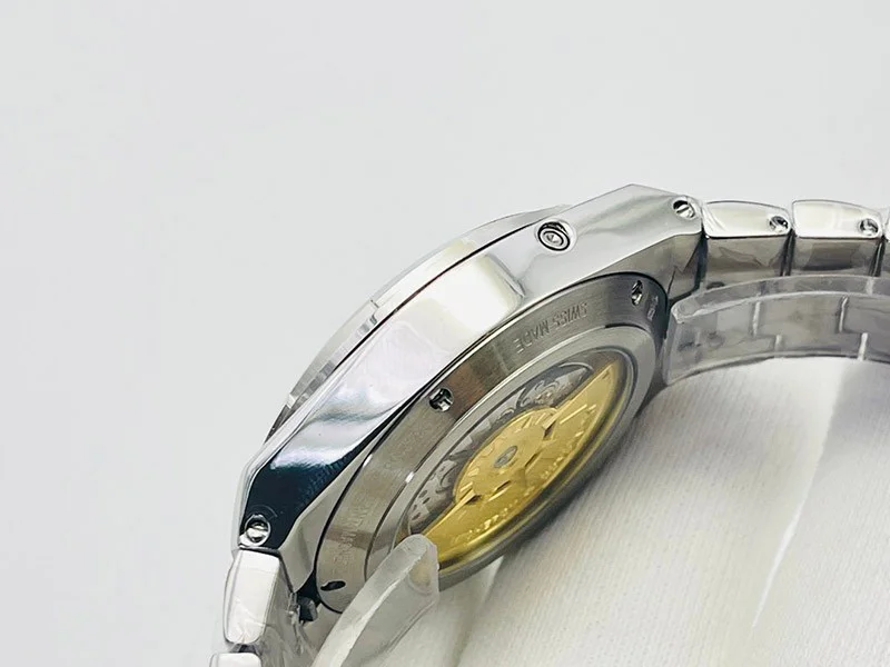 《大人気》ヴァシュロンコンスタンタン コピー オーヴァーシーズ デュアルタイム vam31193