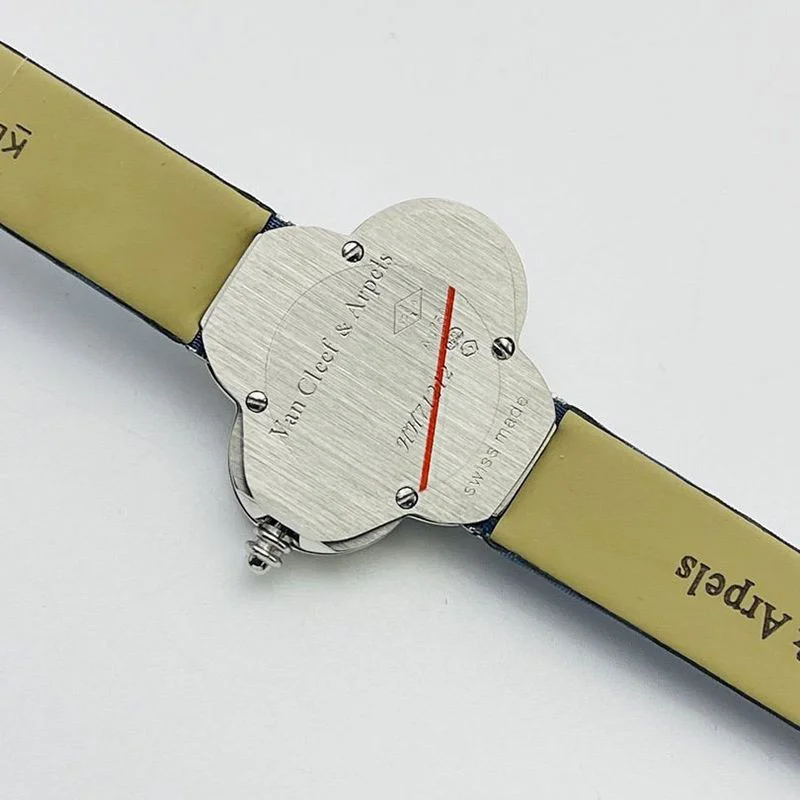大人気！ヴァンクリーフ＆アーペル 時計 偽物 レディ アーペル ユール フィラント38mm vas25562