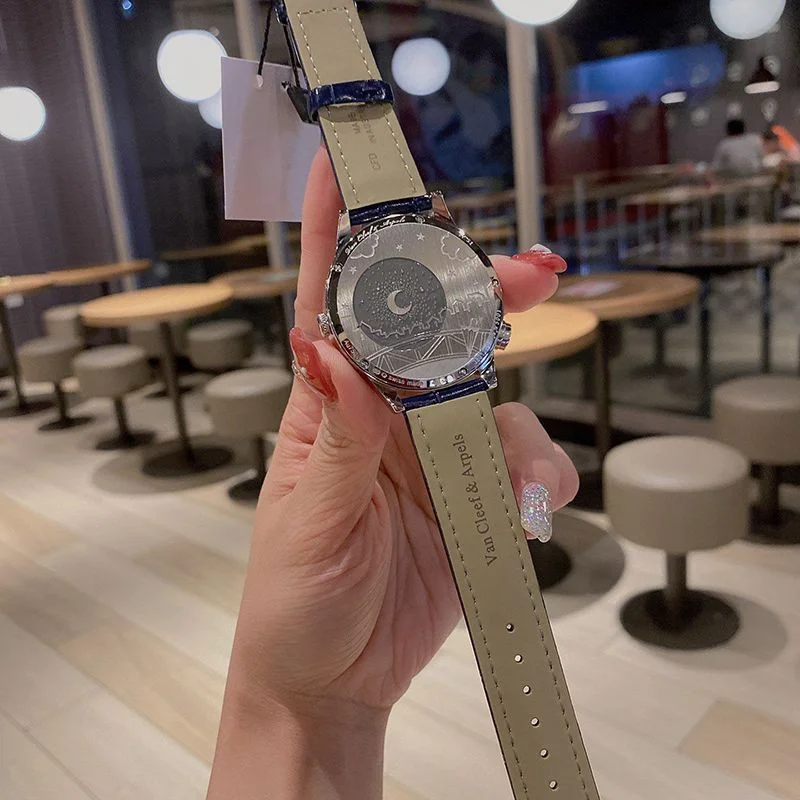 21AW新作ヴァンクリーフ＆アーペル 時計 レディ アーペル ユール フィラント 偽物 42mm vas45891