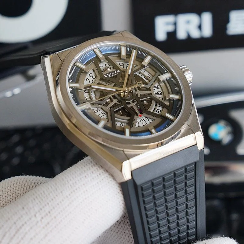 入手困難ゼニス 時計 偽物 デファイ クラシック 41mm zeo88384